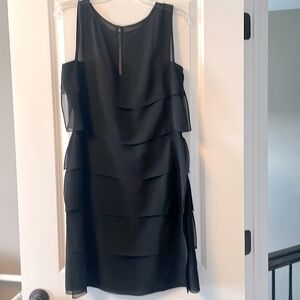 Kay Unger sheer panel tiered dress